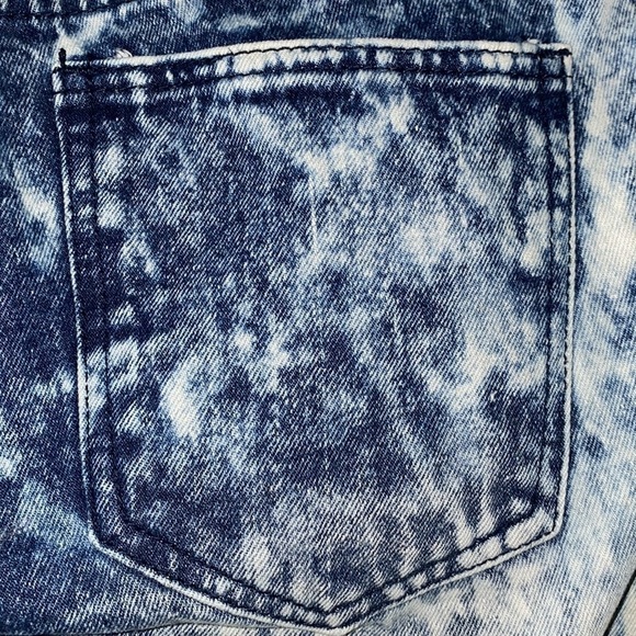 Trillnation Moto Zipper Skinny Fit Jeans - Picture 5 of 13